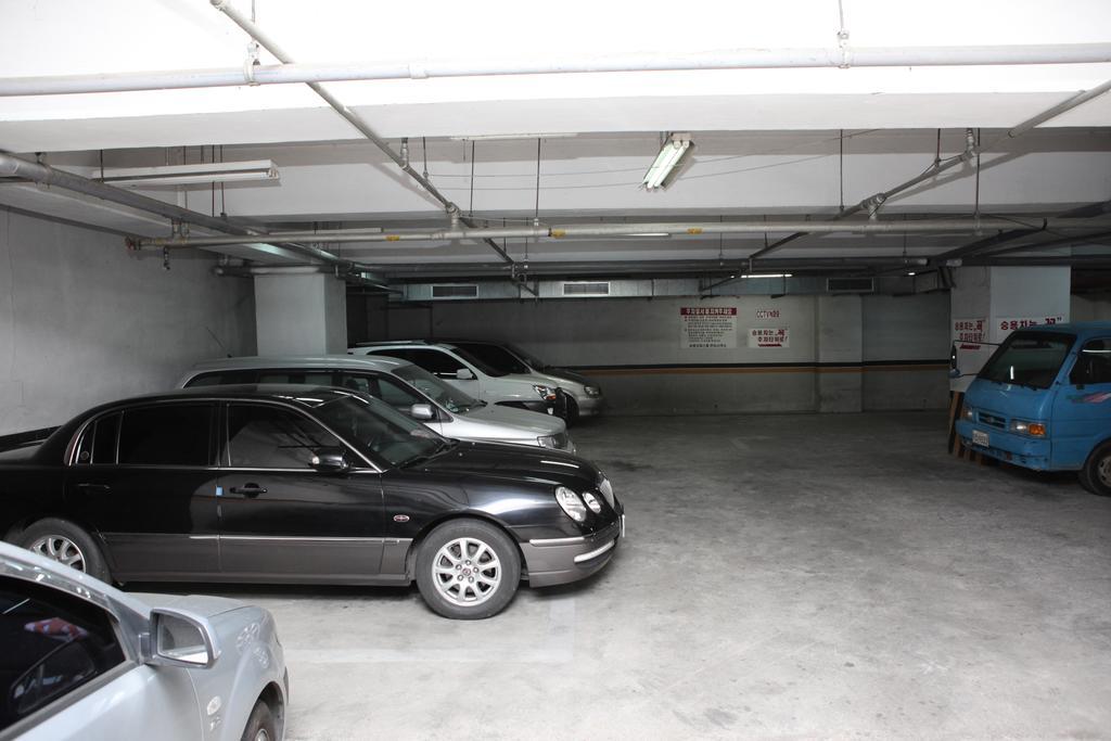 Easy Guesthouse Changwon Exterior foto
